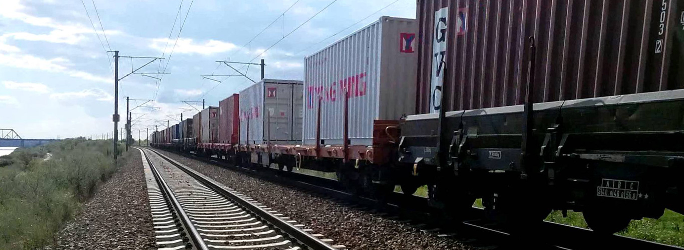 G.H Forwarding: Railway Freight